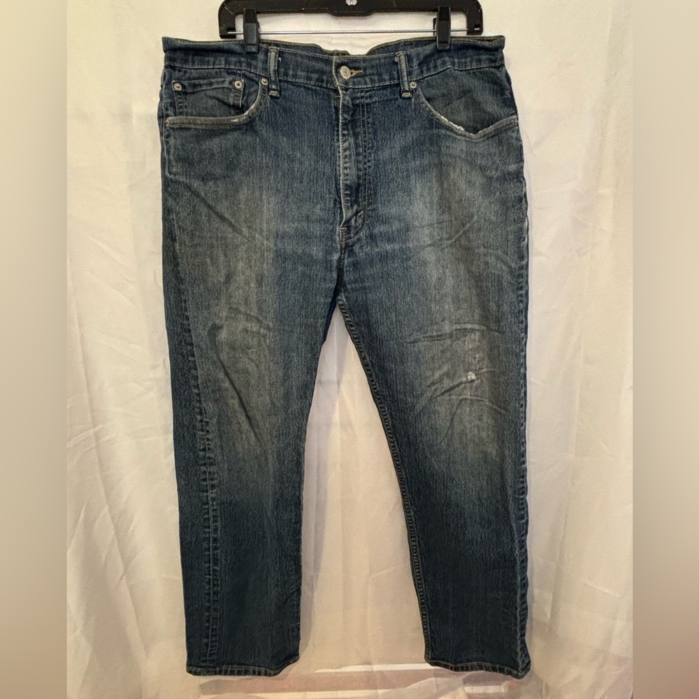 Levi’s Men’s 505 Distressed‎ Blue Jeans Size 38x32